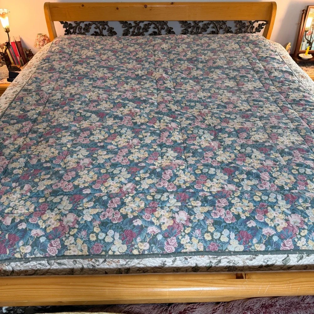 Vintage Floral Patchwork Quilt Bedspread Pink‎ Green Cottagecore Farmhouse Style